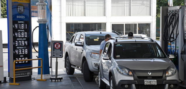 ADVIERTEN DE NUEVAS TASAS VIALES A LOS COMBUSTIBLES